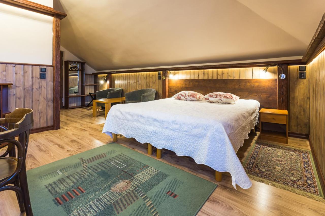 Ruunawere Hotel Nommealuse Ngoại thất bức ảnh