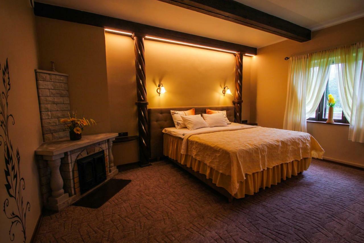 Ruunawere Hotel Nommealuse Ngoại thất bức ảnh